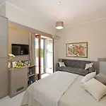 Beautiful Lights Guest house 3*
